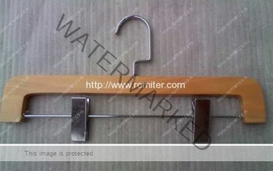 Automatic-Trousers-Hanger-Metal-Clips-Assembling-Machine-for-Sale