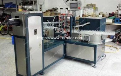 Full-Automatic-Trousers-Rack-Metal-Clip-Assembling-Machine