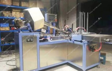 Full-Automatic-Plastic-Hanger-Metal-Hook-Inserting-Machine (2)